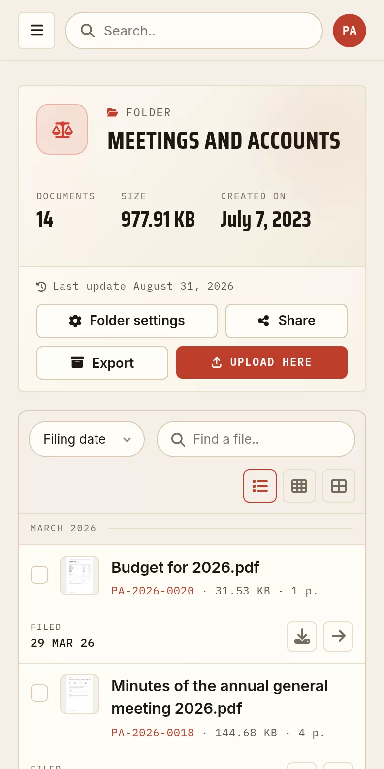 The minutes of the general meeting and the yearly accounts of an association, read on a phone.